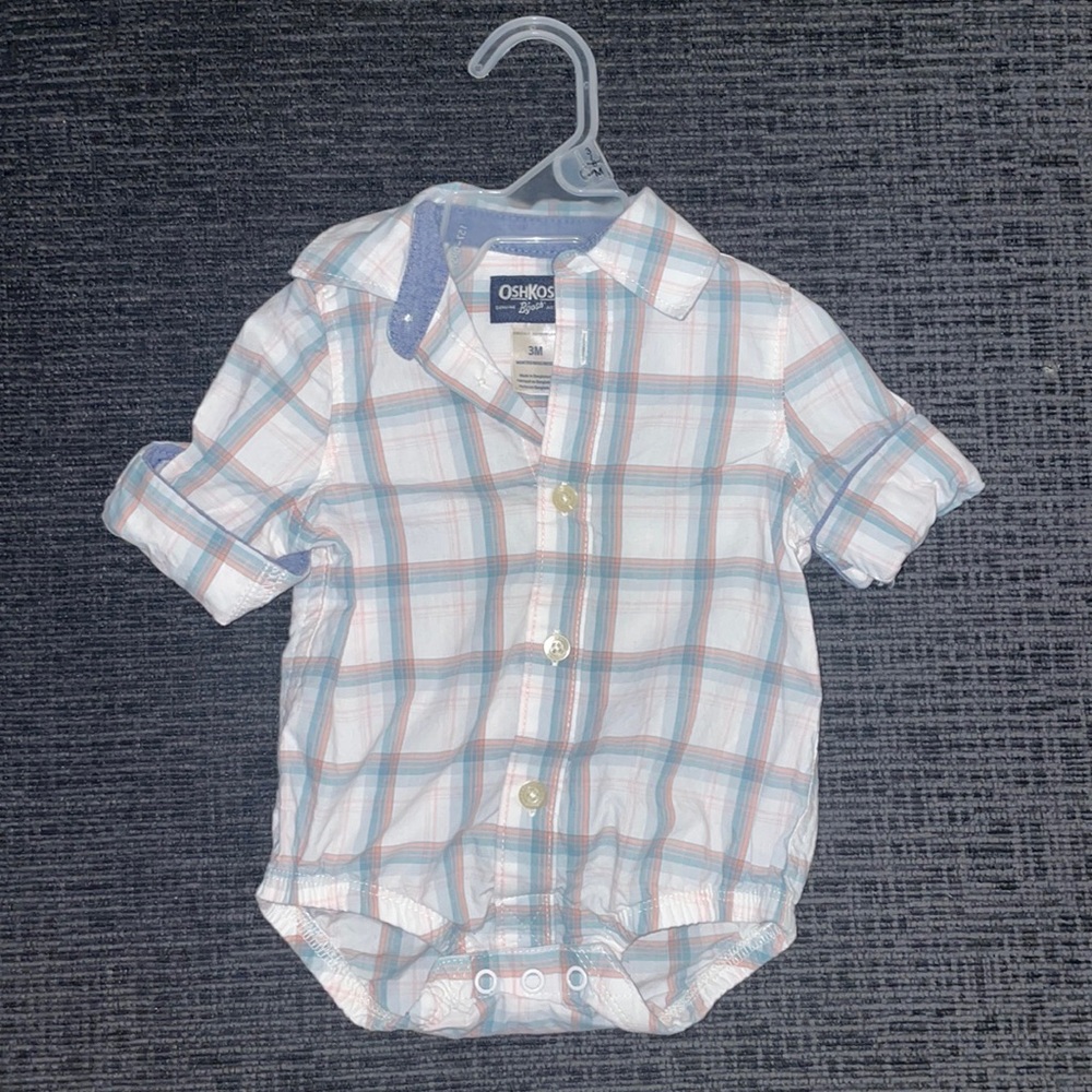 Baby boy’s 3m button down collared shirt/ onesie